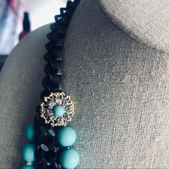 Turquoise and crystal baguette statement necklace - Picture 3 of 6